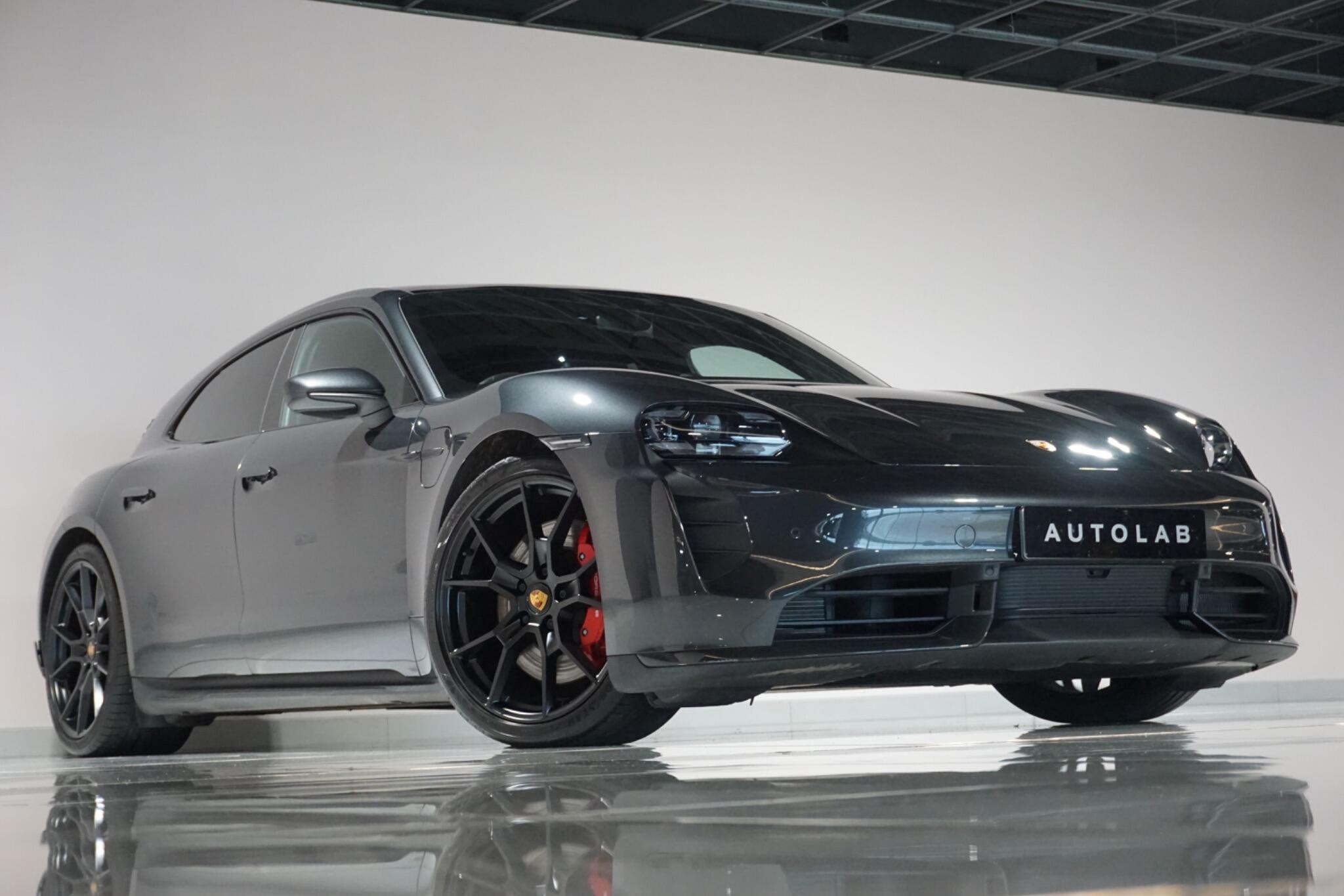 Porsche Taycan Performance Plus 93.4kWh GTS Sport Turismo 5dr Electric Auto 4WD (11kW Charger) (598 ps)